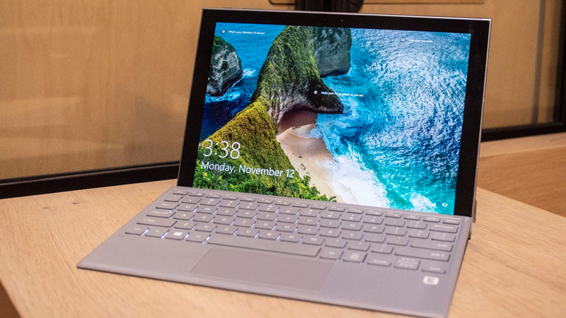 Illustration for article titled Samsung's Galaxy Book 2 Tries to Do Too Much, Fails